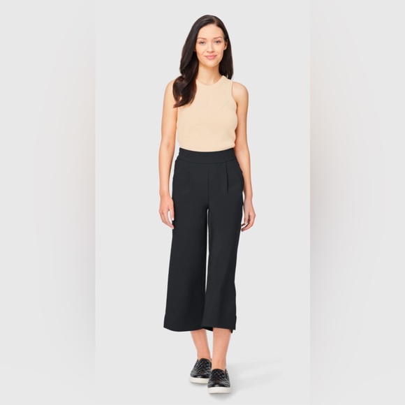 FWD Friday Cropped Woven Pant - Picture 5 of 7